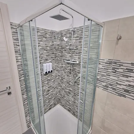 Apartment Aura Station Ciampino Ciampino